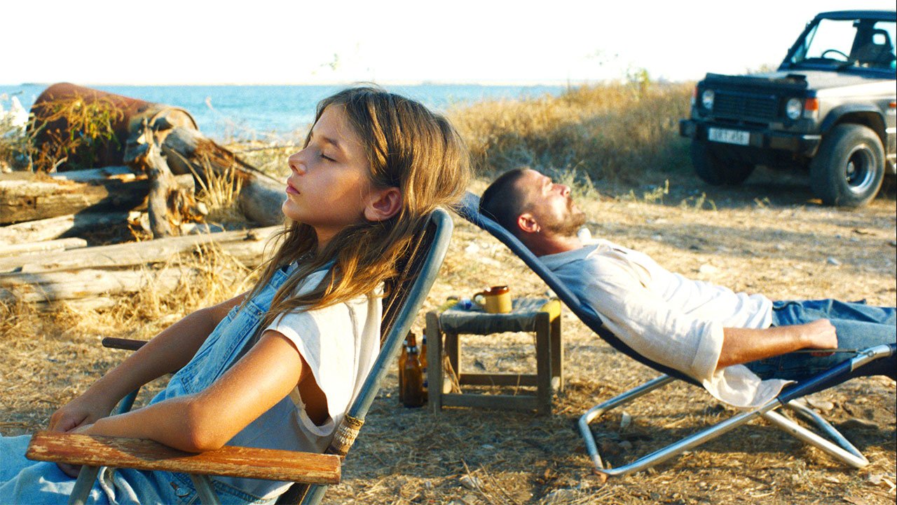 hold-on-to-me-v1 Greek Film Expo 2026, Hold on to Me